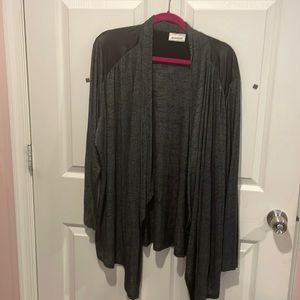 Really cute sweater top layer